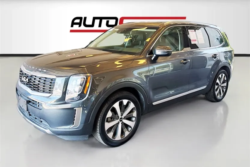 2022 Kia Telluride EX photo 1