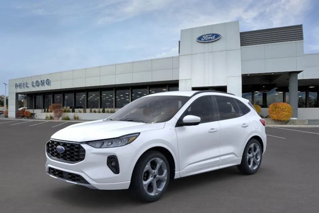 2024 Ford Escape ST-Line Select photo 1