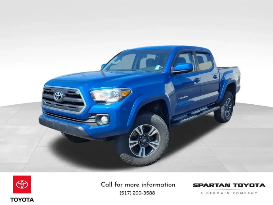 2017 Toyota Tacoma SR5 4x4 photo 1