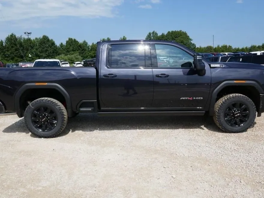 2025 Gmc Sierra 2500 HD AT4 photo 1
