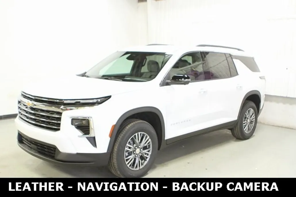 2025 Chevrolet Traverse photo 1