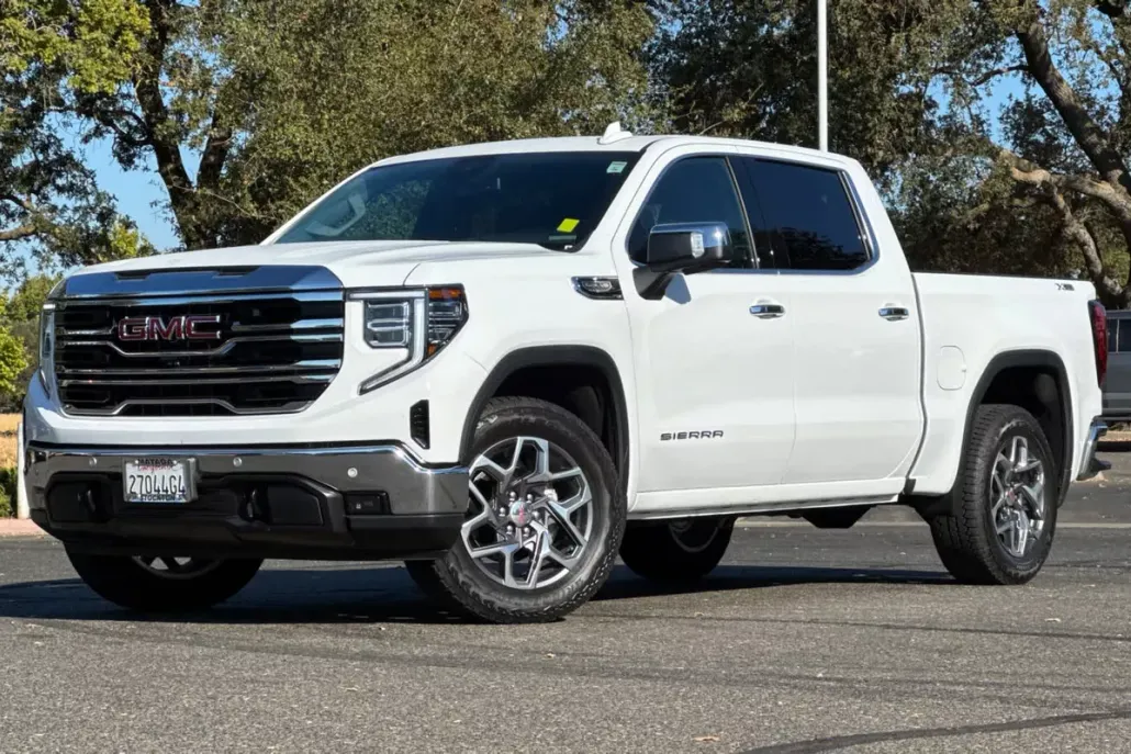 2025 Gmc Sierra 1500 SLT photo 1