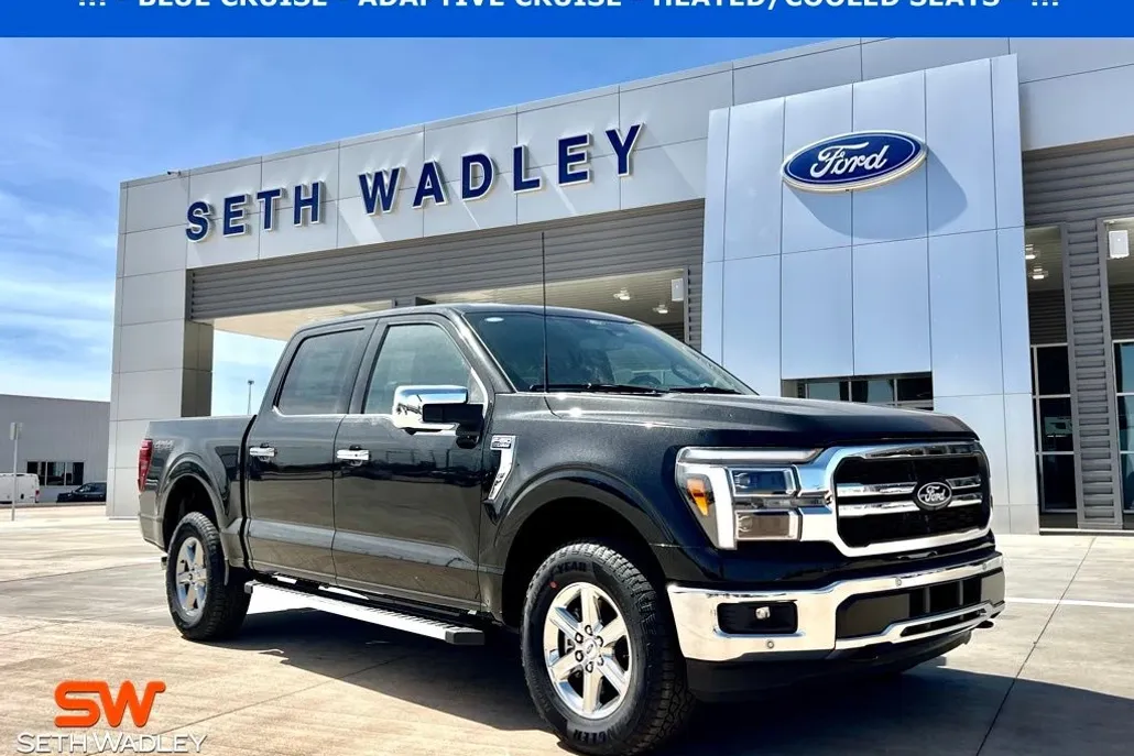 2025 Ford F-150 Lariat photo 1