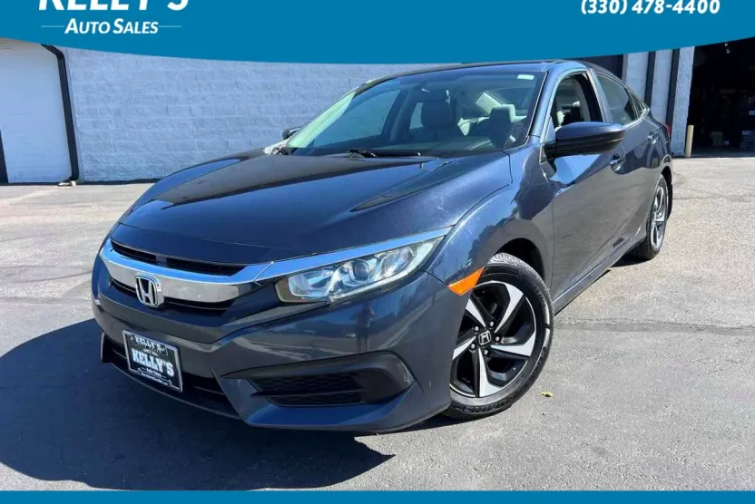 2017 Honda Civic LX photo 1