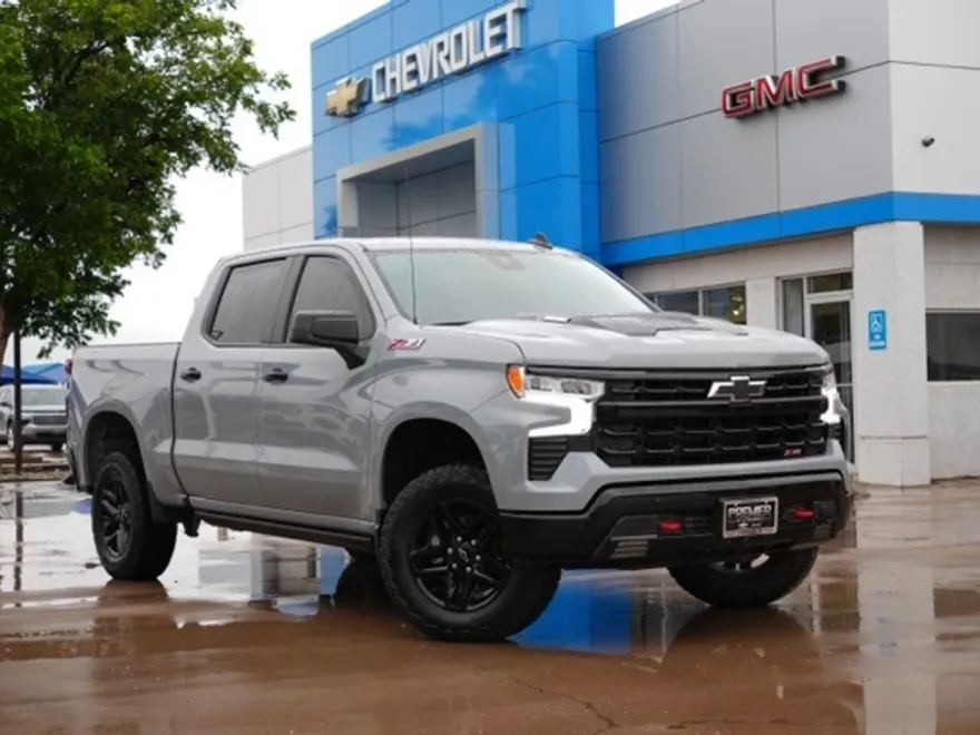 2024 Chevrolet Silverado 1500 LT Trail Boss photo 1