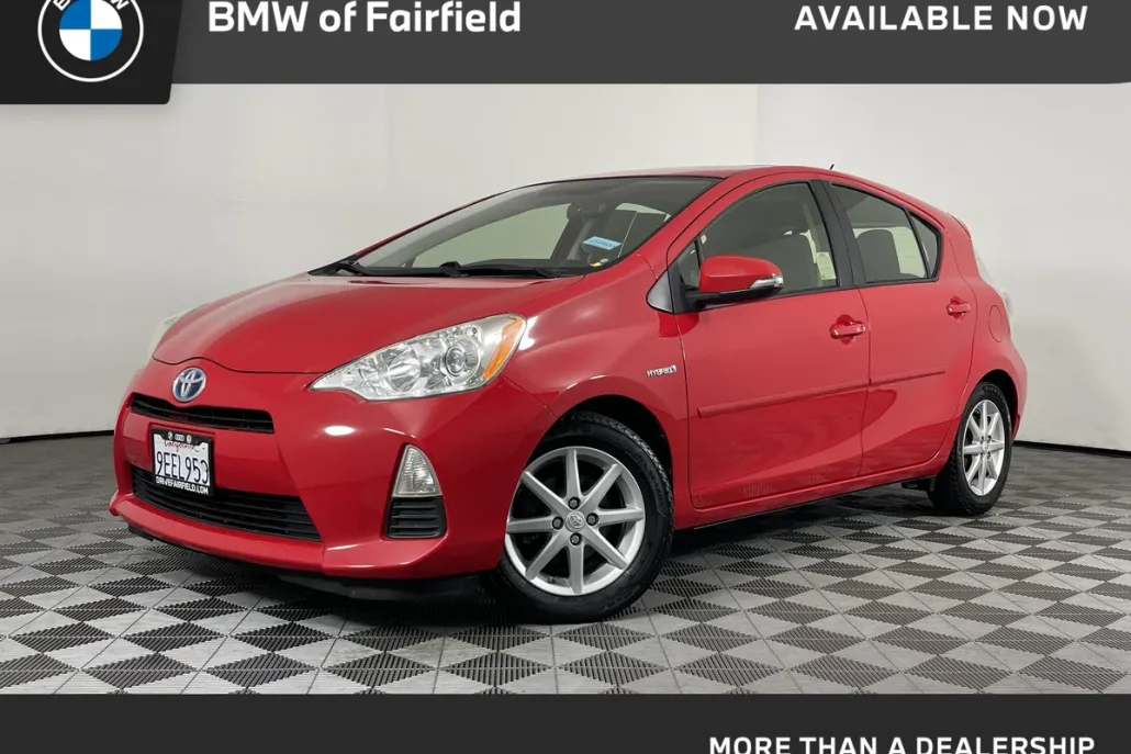 2012 Toyota Prius C Three photo 1