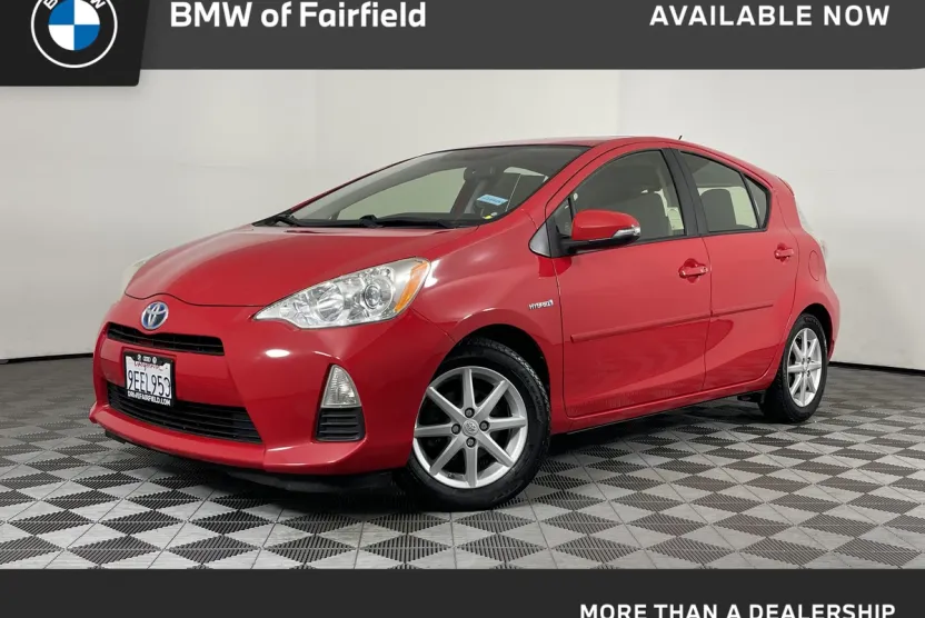 2012 Toyota Prius C Three photo 1