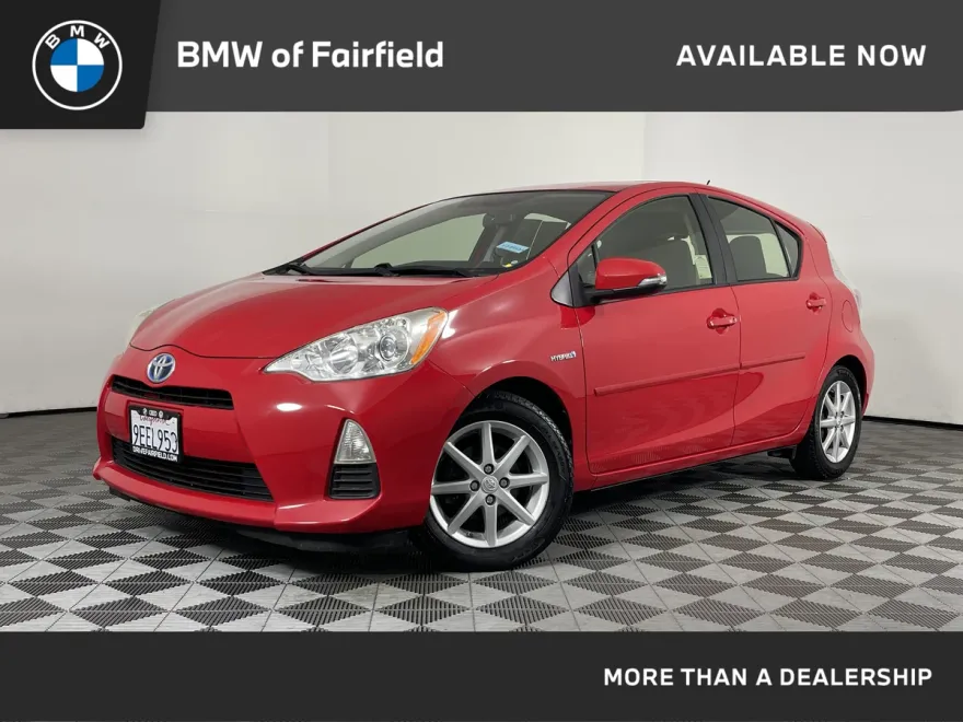2012 Toyota Prius C Three photo 1