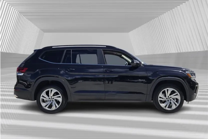 2022 Volkswagen Atlas V6 SE Technology photo 1