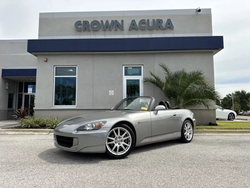 2004 Honda S2000 Base photo 1