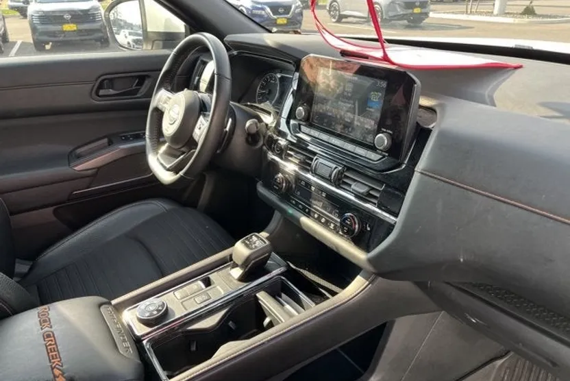 2023 Nissan Pathfinder Rock Creek photo 1