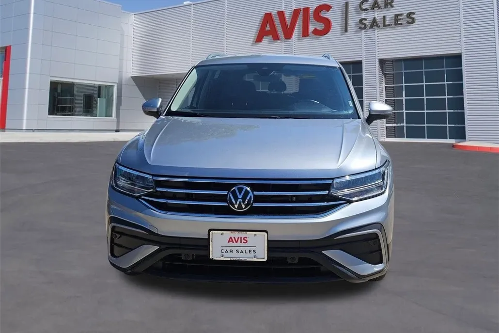 2024 Volkswagen Tiguan SE Wolfsburg Edition photo 1