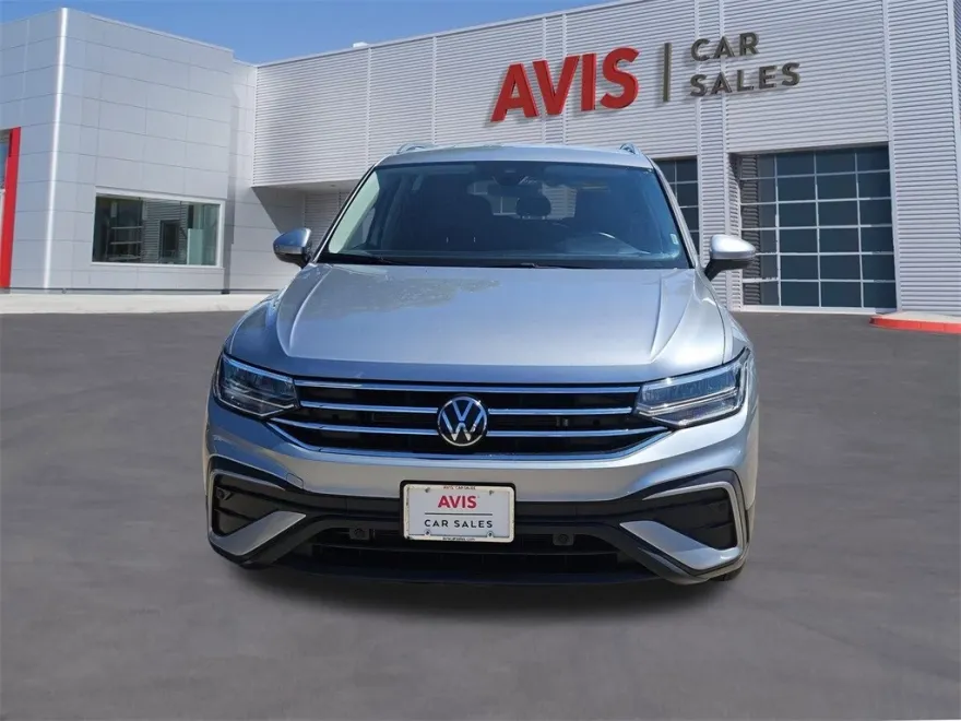 2024 Volkswagen Tiguan SE Wolfsburg Edition photo 1