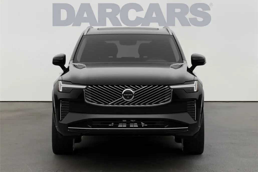 2026 Volvo XC90 Plus photo 1