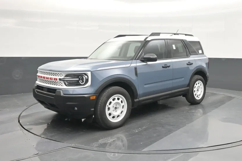 2025 Ford Bronco Sport Heritage photo 1