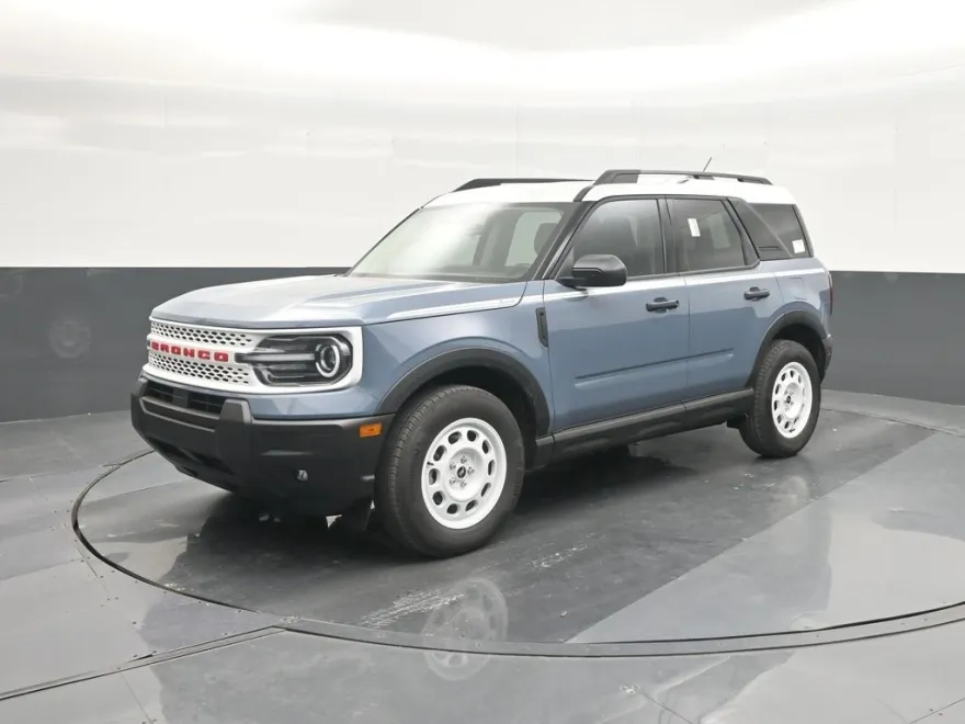 2025 Ford Bronco Sport Heritage photo 1