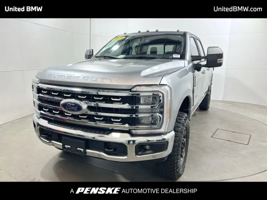2023 Ford F-250 photo 1