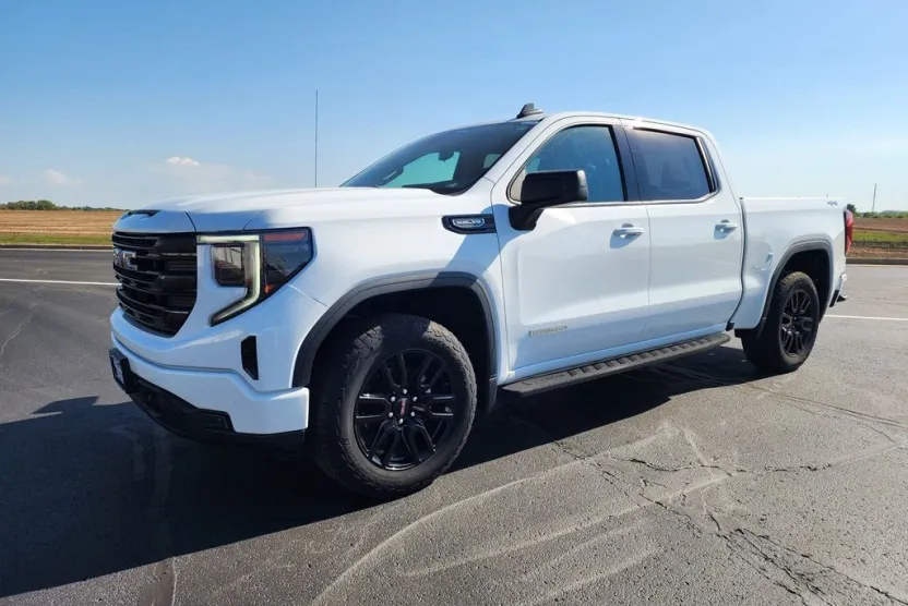 2022 Gmc Sierra 1500 Elevation photo 1