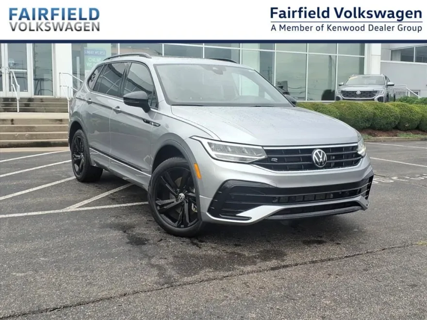 2023 Volkswagen Tiguan SE R-Line Black photo 1