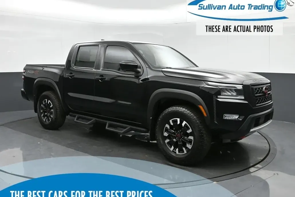 2023 Nissan Frontier PRO-4X photo 1