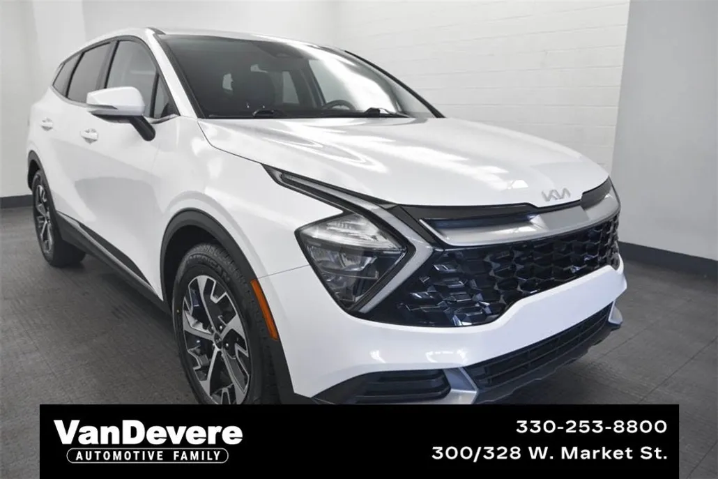 2023 Kia Sportage EX photo 1
