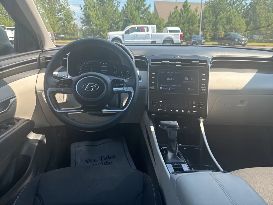 2024 Hyundai Tucson SEL photo 1