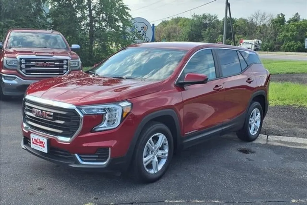 2024 Gmc Terrain SLE photo 1