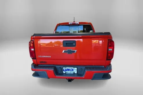 2016 Chevrolet Colorado Z71 photo 3