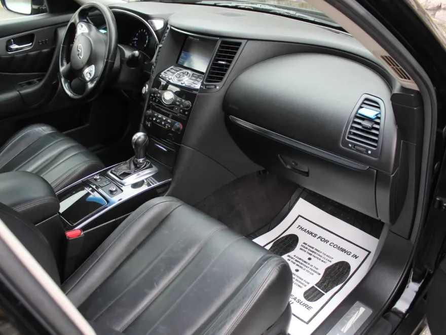 2012 Infiniti FX35 photo 1
