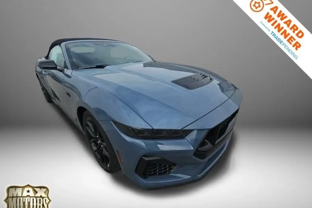 2025 Ford Mustang GT Premium Convertible photo 1