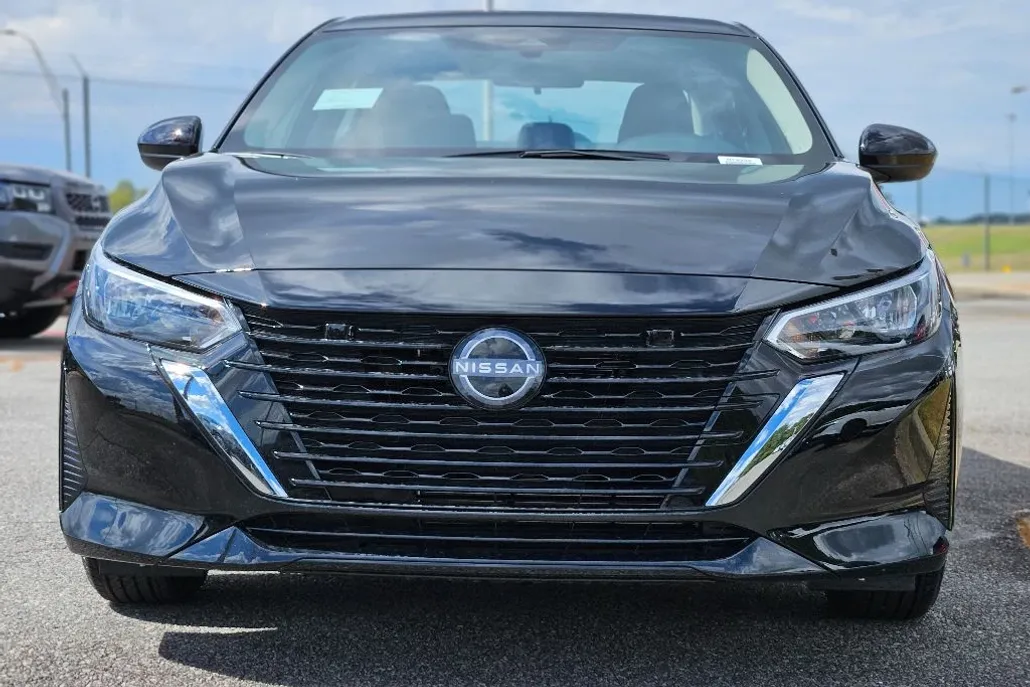 2025 Nissan Sentra S photo 1