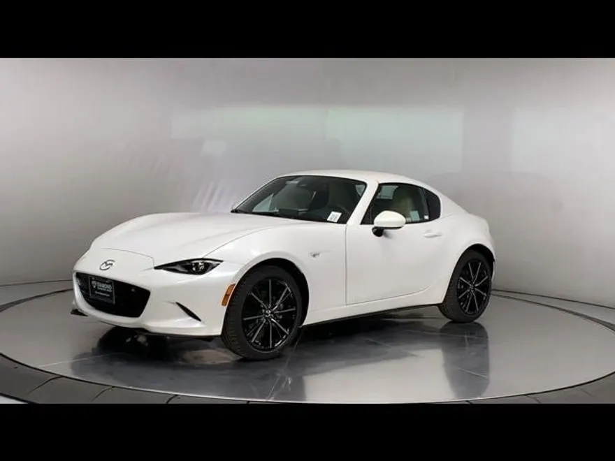 2025 Mazda MX-5 Miata Miata RF Grand Touring photo 35