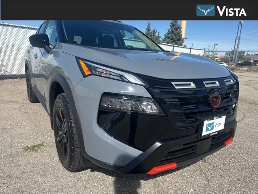2026 Nissan Rogue SV photo 1