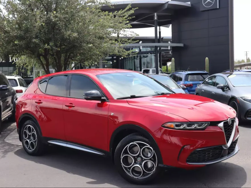 2024 Alfa Romeo Tonale Ti photo 1