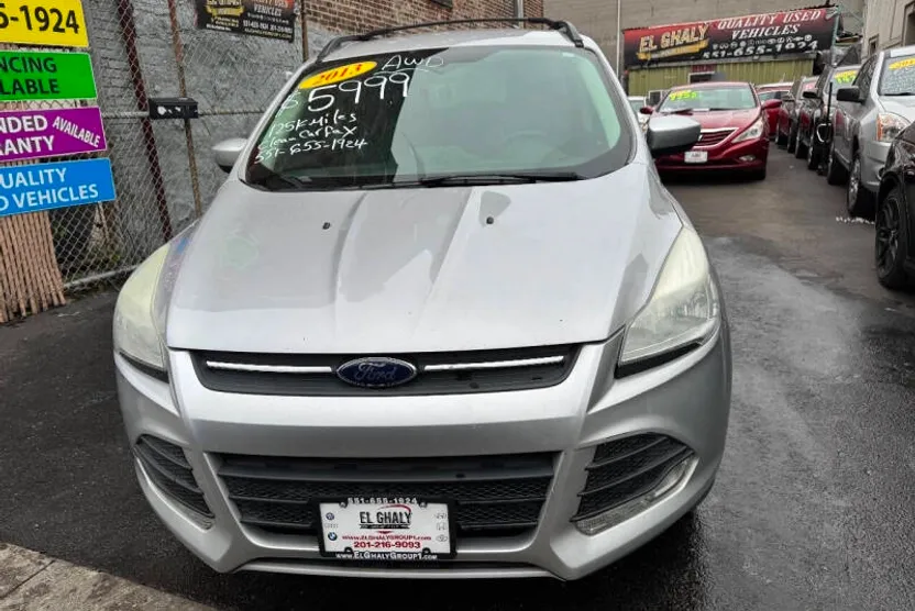 2013 Ford Escape SE photo 1