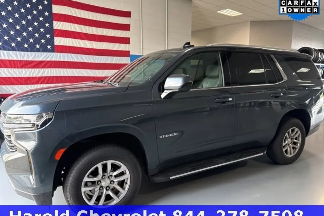 2021 Chevrolet Tahoe LT photo 1