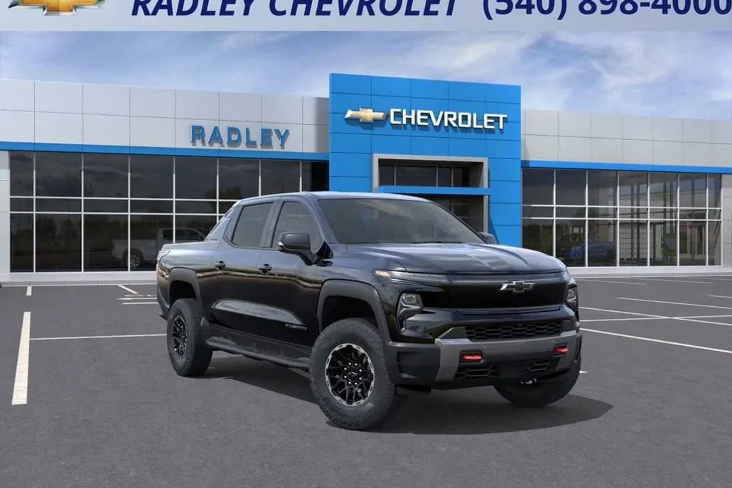 2026 Chevrolet Silverado EV Trail Boss photo 1