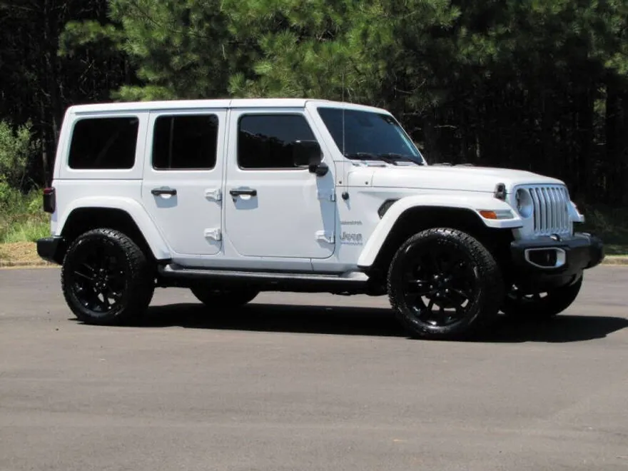 2021 Jeep Wrangler Unlimited Sahara 4xe photo 1