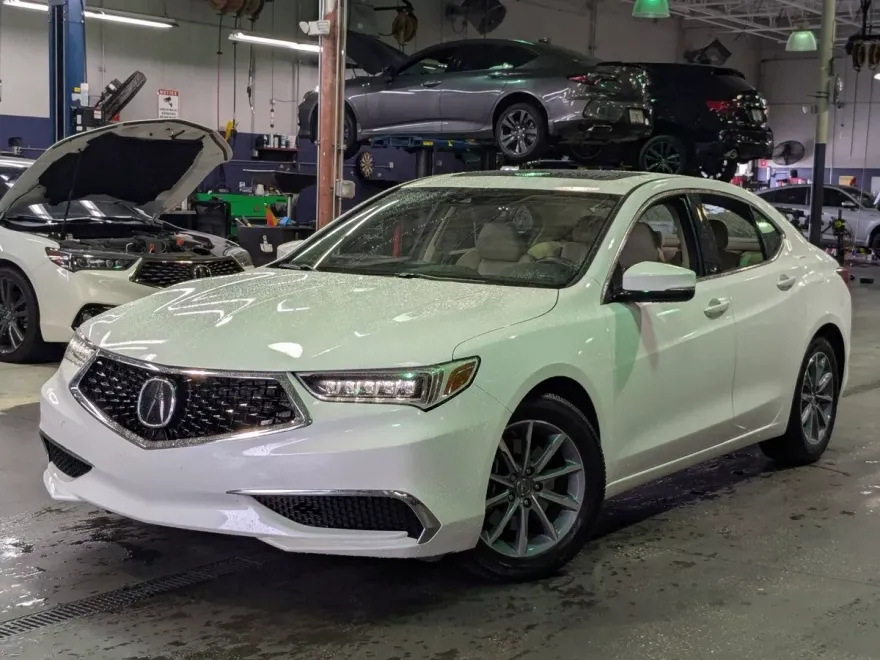 2018 Acura TLX Technology photo 1
