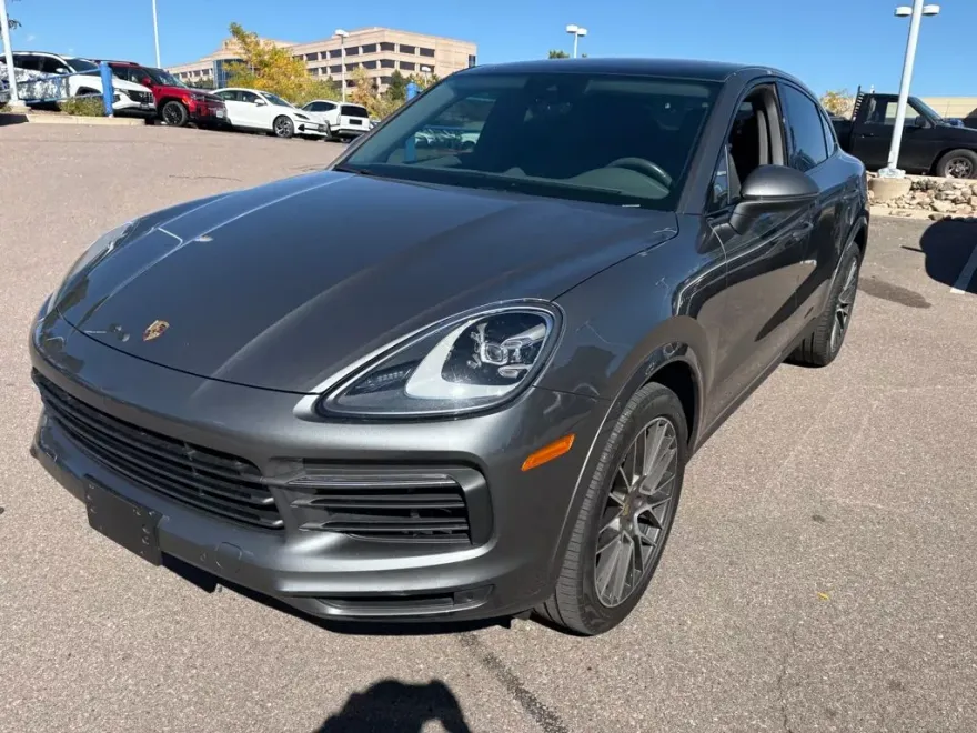 2020 Porsche Cayenne Coupe Base photo 1