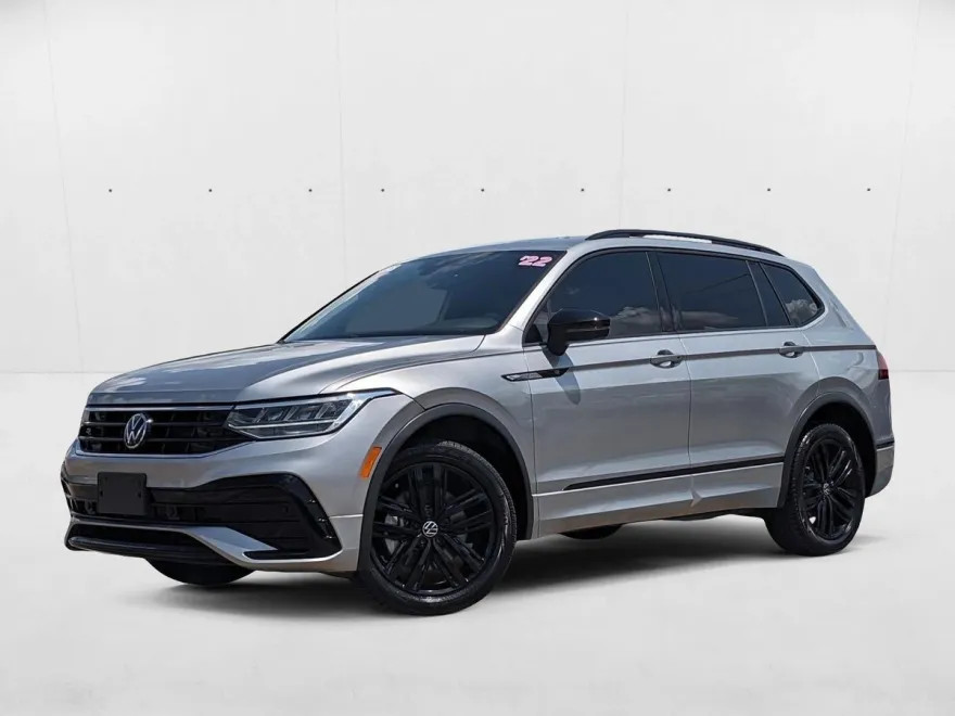2022 Volkswagen Tiguan SE R-Line Black photo 1