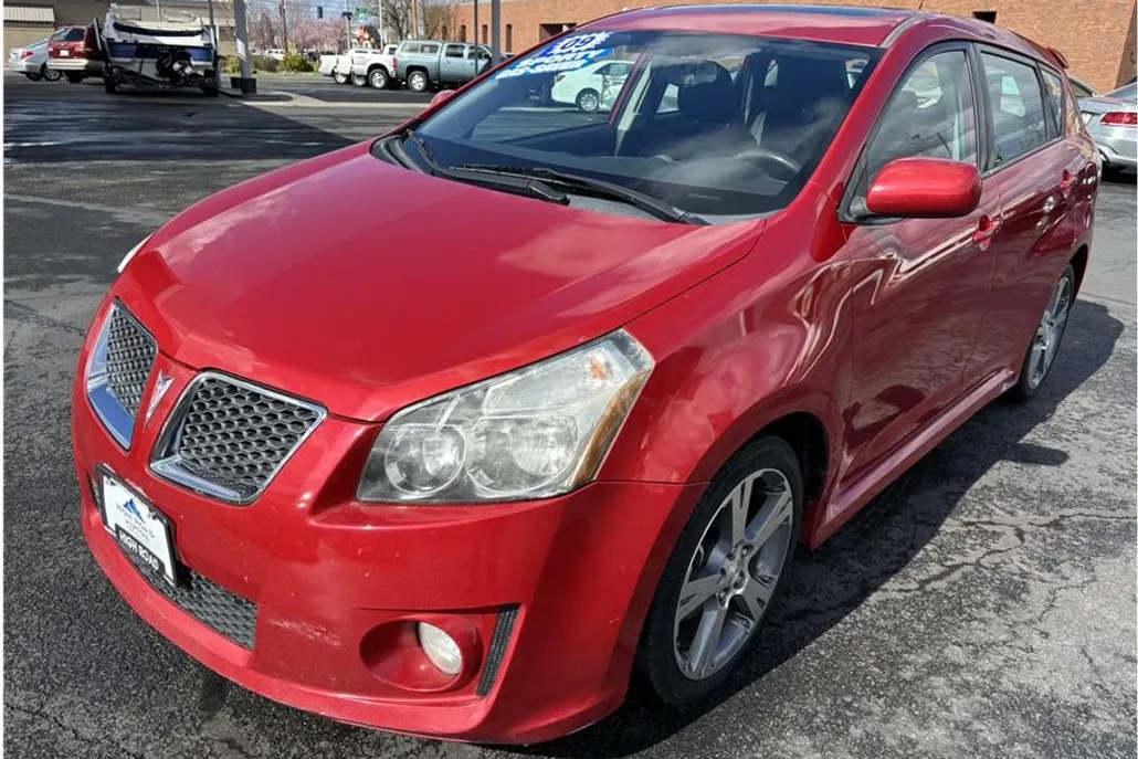 2009 Pontiac Vibe GT photo 1