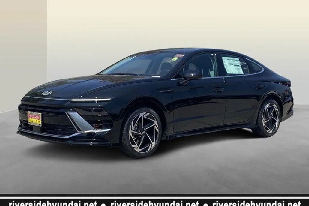 2025 Hyundai Sonata SEL Convenience photo 1