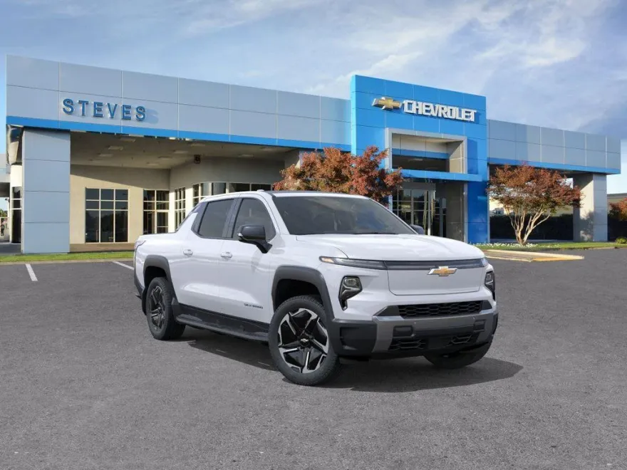 2026 Chevrolet Silverado EV LT photo 1