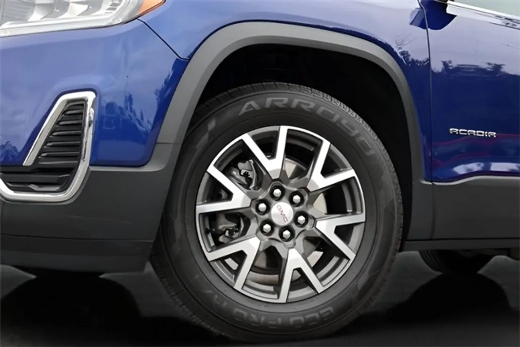 2023 Gmc Acadia SLE photo 1