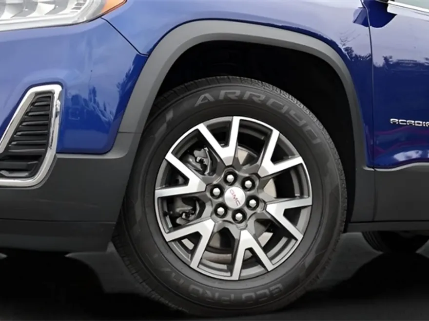 2023 Gmc Acadia SLE photo 1