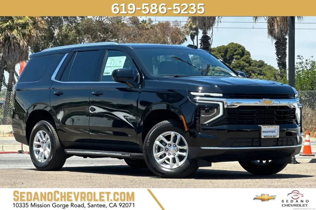 2025 Chevrolet Tahoe LS photo 1