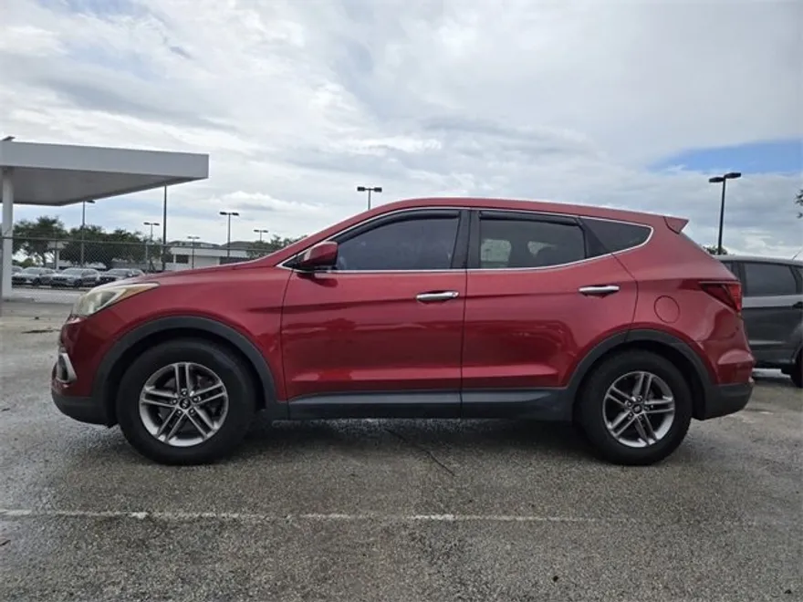 2017 Hyundai Santa Fe Sport Base photo 1