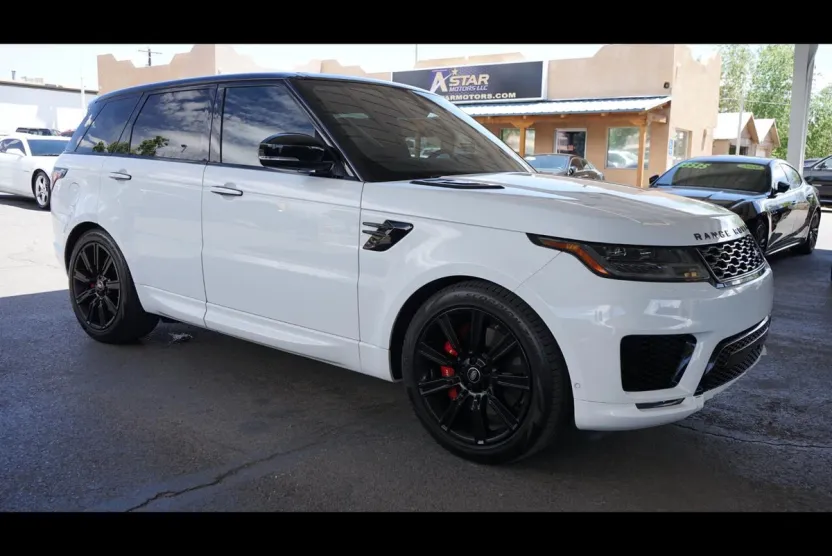 2021 Land Rover Range Rover Sport HSE photo 1