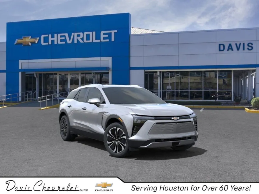 2025 Chevrolet Blazer EV photo 1